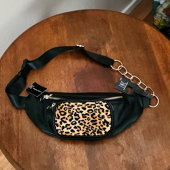 I.N.C Leopard Waist Bag - Picture 4 of 4